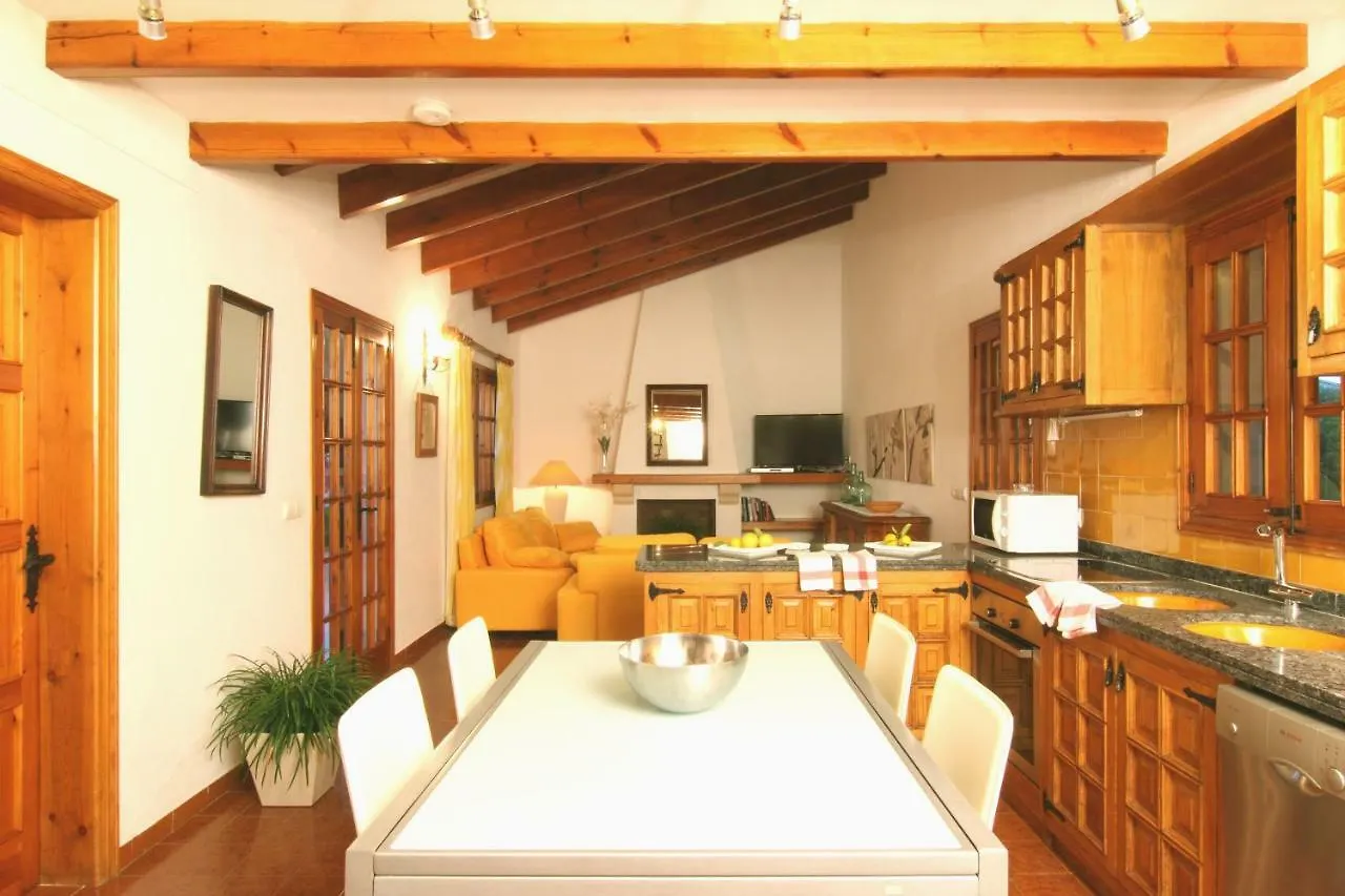 Roig Miquel House Just 10M Driving From Pollensa Villa Spain