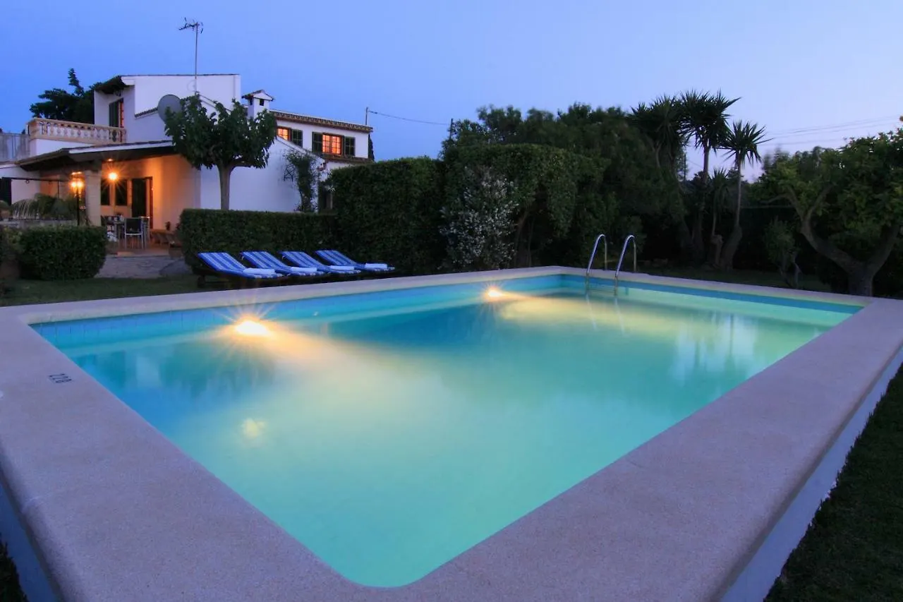 Roig Miquel House Just 10M Driving From Pollensa Villa